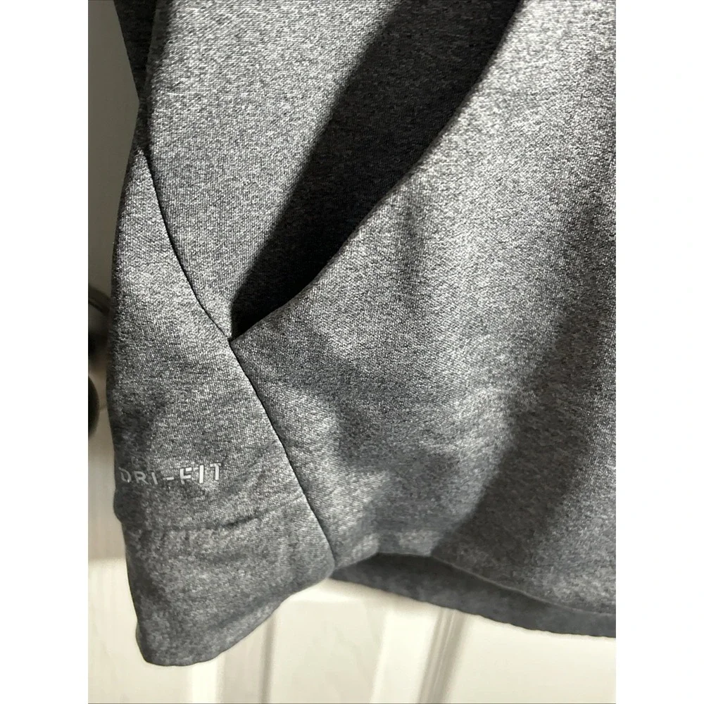 Nike‎ Hoodie Mens M Gray Pullover Swoosh Logo Dri-Fit Performance Training